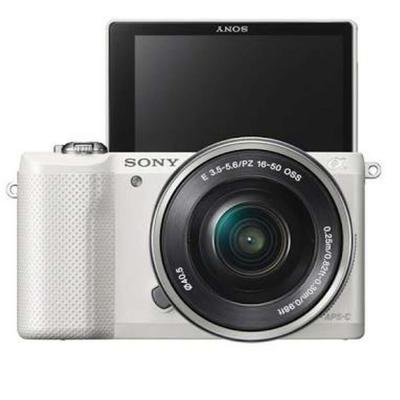 SONY A5000 + 16-50MM