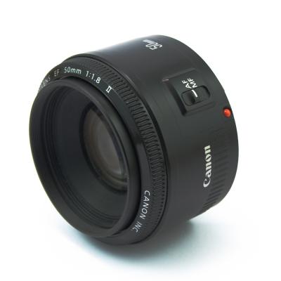 CANON 50mm f/1.8