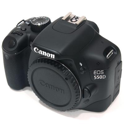 CANON EOS 550D + KIT